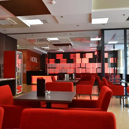Hotel Arena 2*
