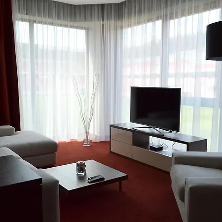 Arena 2* 特尔纳瓦