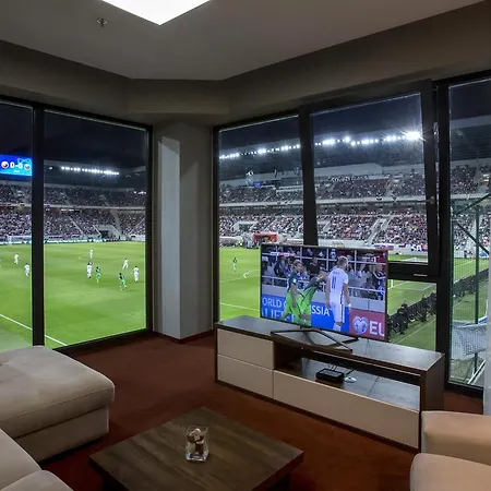 Arena 酒店 特尔纳瓦